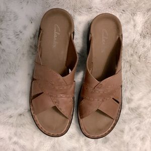 Preloved British Tan Leather Clark Sandals, Size 9